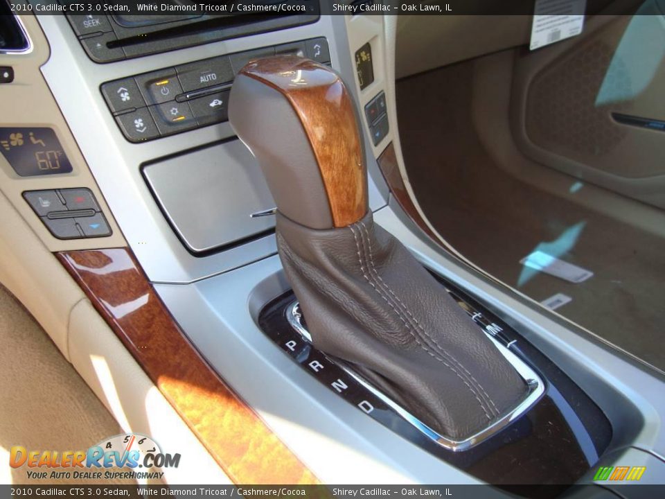 2010 Cadillac CTS 3.0 Sedan White Diamond Tricoat / Cashmere/Cocoa Photo #17