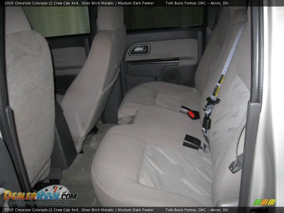 2005 Chevrolet Colorado LS Crew Cab 4x4 Silver Birch Metallic / Medium Dark Pewter Photo #8