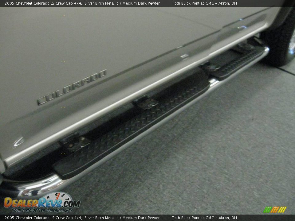 2005 Chevrolet Colorado LS Crew Cab 4x4 Silver Birch Metallic / Medium Dark Pewter Photo #10