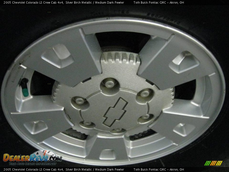 2005 Chevrolet Colorado LS Crew Cab 4x4 Silver Birch Metallic / Medium Dark Pewter Photo #11
