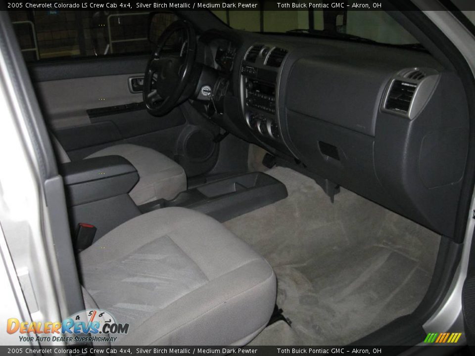 2005 Chevrolet Colorado LS Crew Cab 4x4 Silver Birch Metallic / Medium Dark Pewter Photo #15