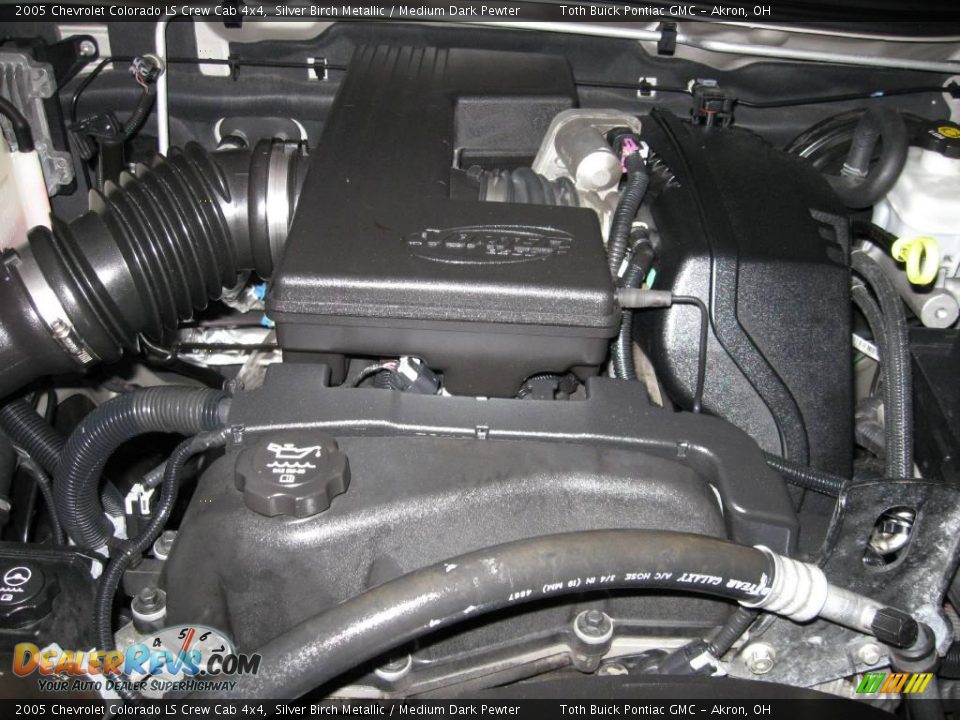 2005 Chevrolet Colorado LS Crew Cab 4x4 Silver Birch Metallic / Medium Dark Pewter Photo #19