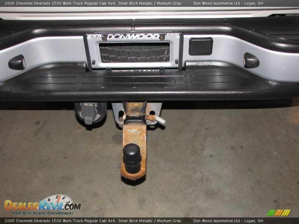 2006 Chevrolet Silverado 1500 Work Truck Regular Cab 4x4 Silver Birch Metallic / Medium Gray Photo #8