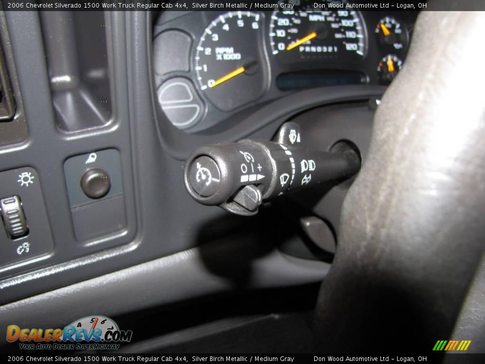 2006 Chevrolet Silverado 1500 Work Truck Regular Cab 4x4 Silver Birch Metallic / Medium Gray Photo #13