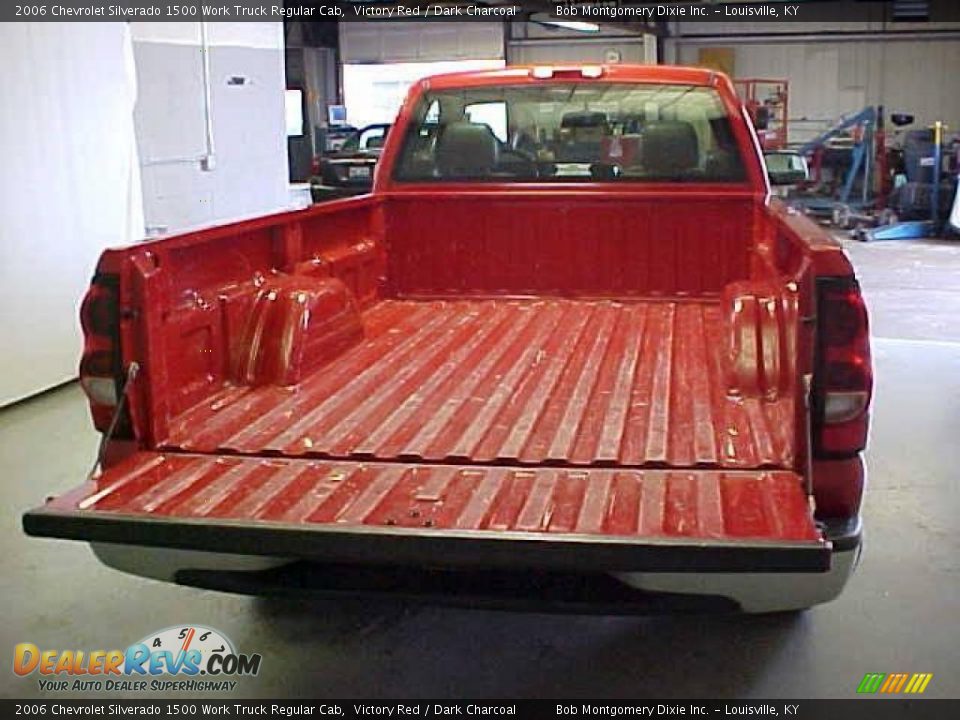 2006 Chevrolet Silverado 1500 Work Truck Regular Cab Victory Red / Dark Charcoal Photo #10