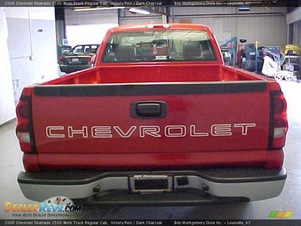 2006 Chevrolet Silverado 1500 Work Truck Regular Cab Victory Red / Dark Charcoal Photo #11