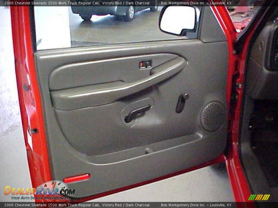 2006 Chevrolet Silverado 1500 Work Truck Regular Cab Victory Red / Dark Charcoal Photo #13