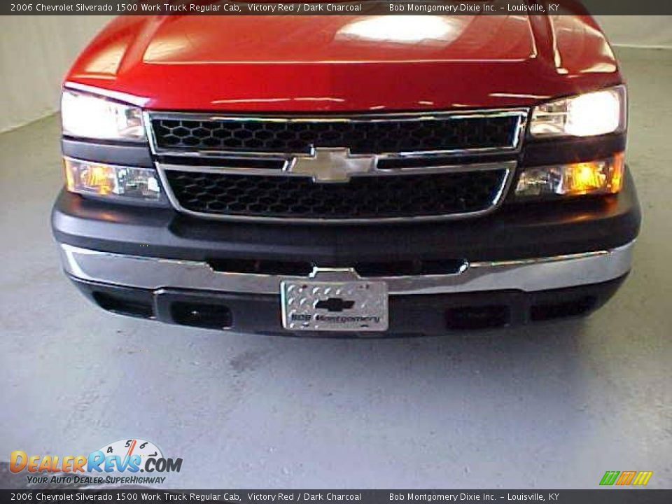 2006 Chevrolet Silverado 1500 Work Truck Regular Cab Victory Red / Dark Charcoal Photo #20
