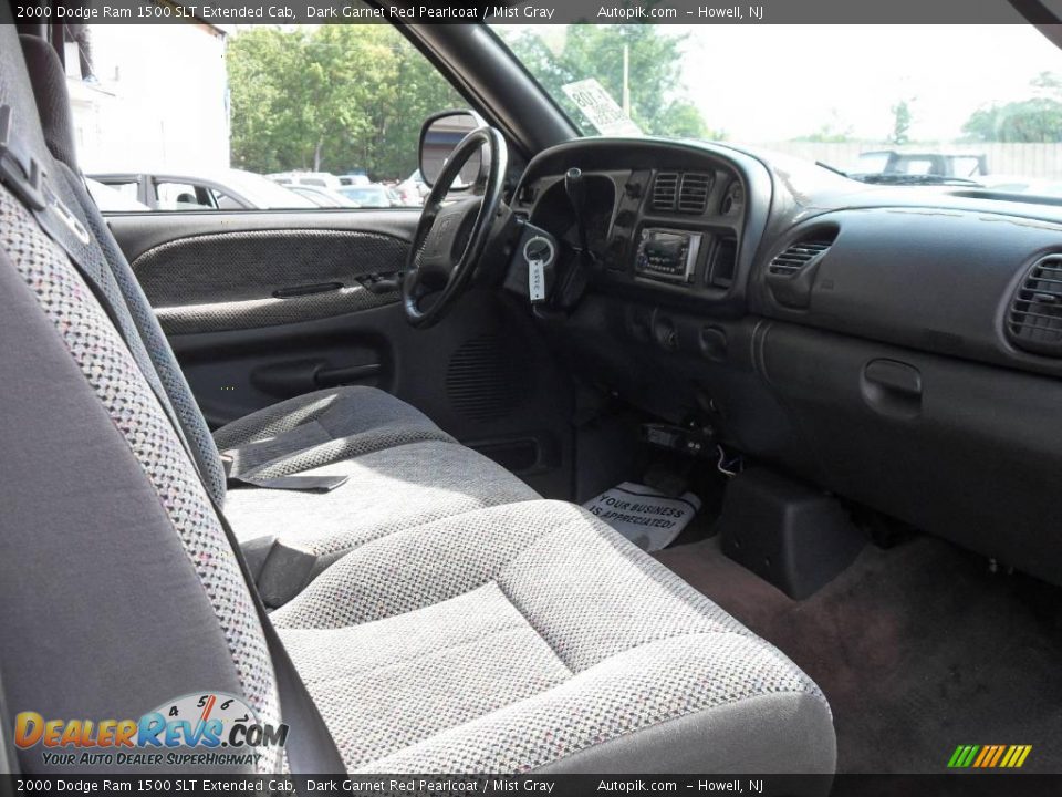 2000 Dodge Ram 1500 SLT Extended Cab Dark Garnet Red Pearlcoat / Mist Gray Photo #10