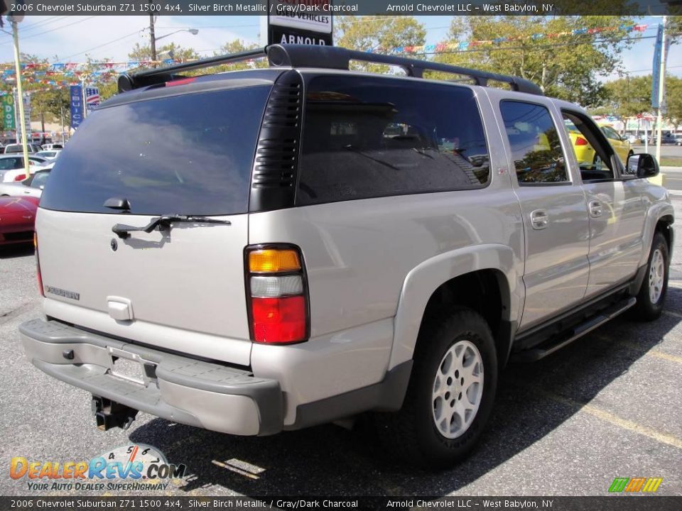 2006 Chevrolet Suburban Z71 1500 4x4 Silver Birch Metallic / Gray/Dark Charcoal Photo #6