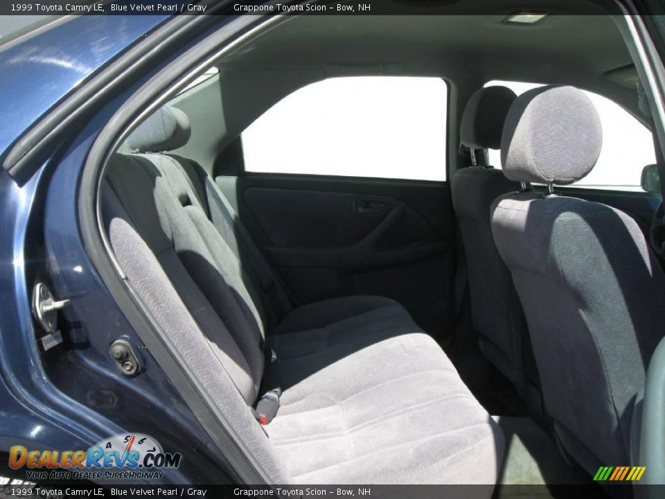 1999 Toyota Camry LE Blue Velvet Pearl / Gray Photo #4