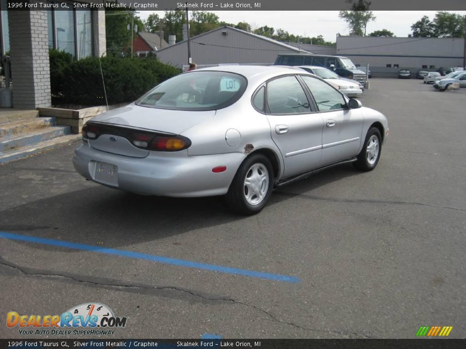 1996 Ford Taurus GL Silver Frost Metallic / Graphite Photo #4