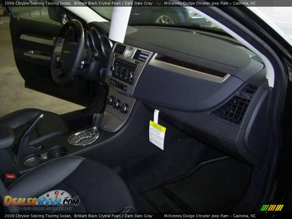 2009 Chrysler Sebring Touring Sedan Brilliant Black Crystal Pearl / Dark Slate Gray Photo #15