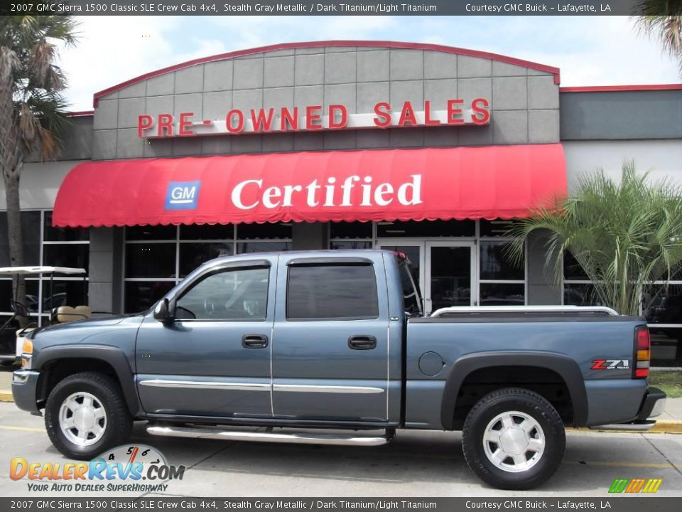 2007 GMC Sierra 1500 Classic SLE Crew Cab 4x4 Stealth Gray Metallic / Dark Titanium/Light Titanium Photo #1