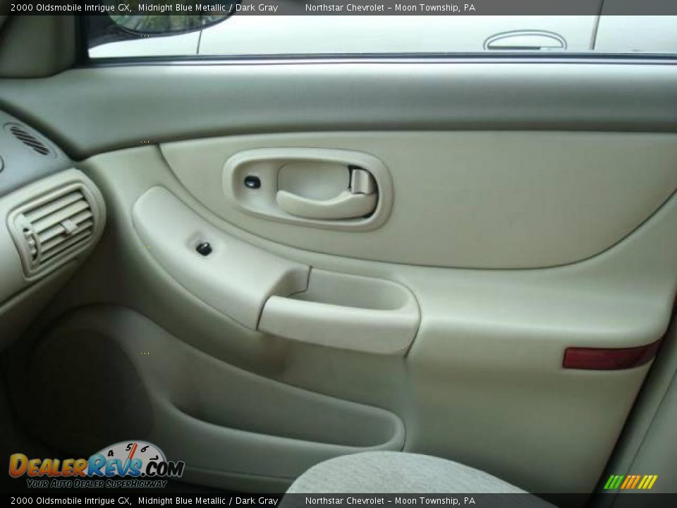 2000 Oldsmobile Intrigue GX Midnight Blue Metallic / Dark Gray Photo #12