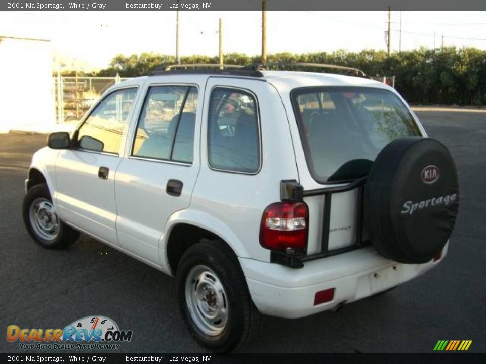 2001 Kia Sportage White / Gray Photo #2