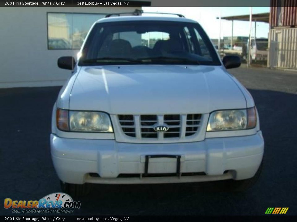 2001 Kia Sportage White / Gray Photo #7