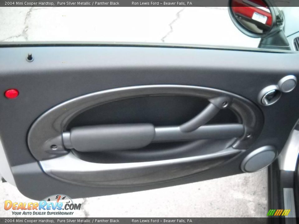 2004 Mini Cooper Hardtop Pure Silver Metallic / Panther Black Photo #6