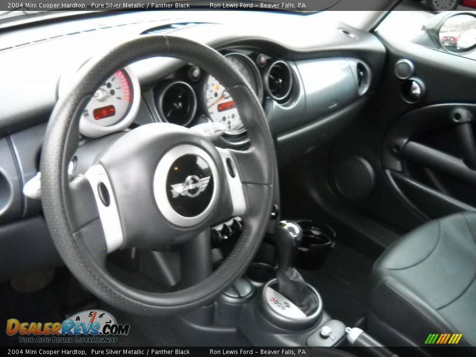 2004 Mini Cooper Hardtop Pure Silver Metallic / Panther Black Photo #7