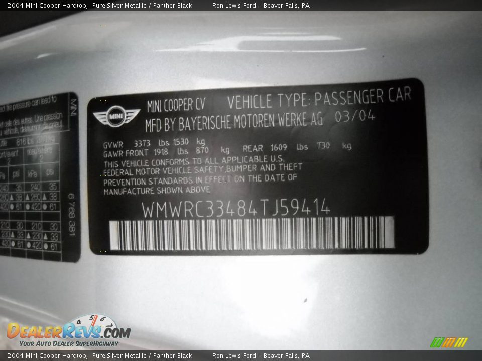 2004 Mini Cooper Hardtop Pure Silver Metallic / Panther Black Photo #9