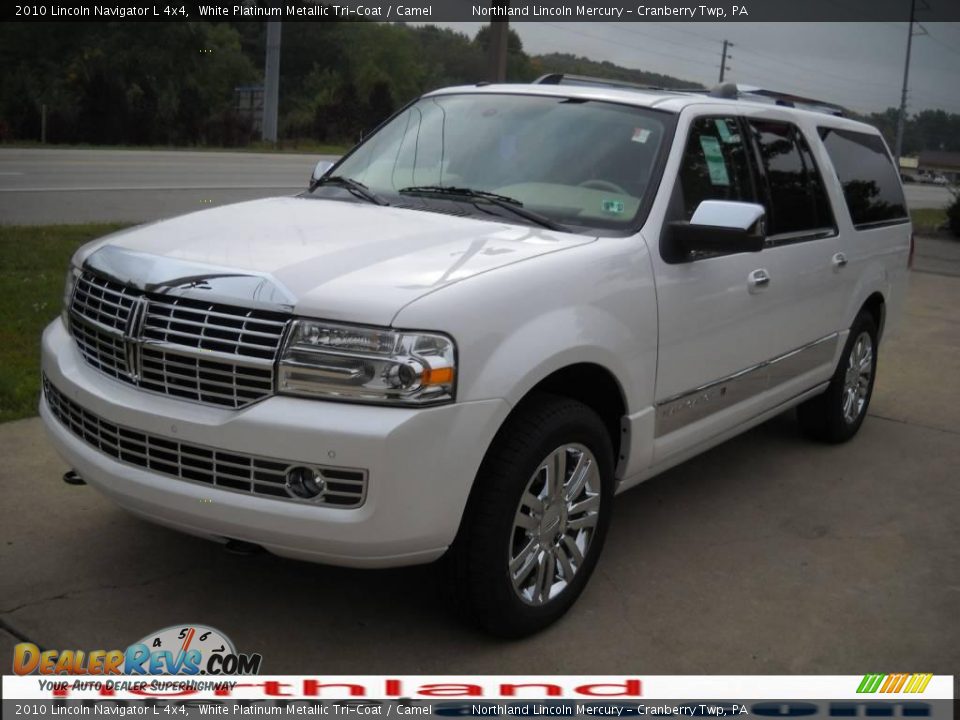 2010 Lincoln Navigator L 4x4 White Platinum Metallic Tri-Coat / Camel Photo #13