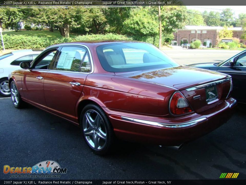2007 Jaguar XJ XJ8 L Radiance Red Metallic / Champagne Photo #4