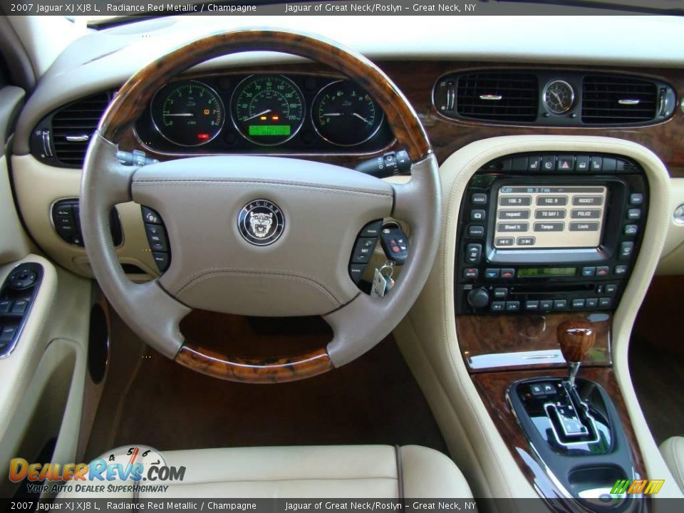 2007 Jaguar XJ XJ8 L Radiance Red Metallic / Champagne Photo #12