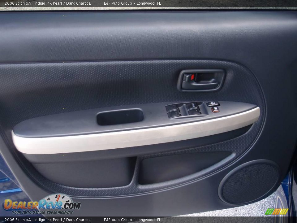 2006 Scion xA Indigo Ink Pearl / Dark Charcoal Photo #13