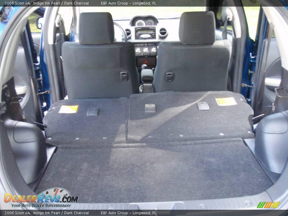 2006 Scion xA Indigo Ink Pearl / Dark Charcoal Photo #19