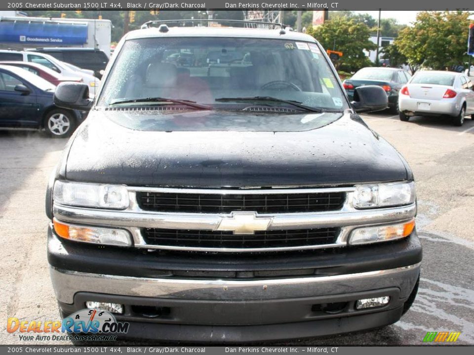 2005 Chevrolet Suburban 1500 LT 4x4 Black / Gray/Dark Charcoal Photo #2