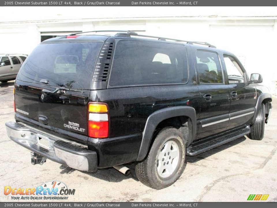 2005 Chevrolet Suburban 1500 LT 4x4 Black / Gray/Dark Charcoal Photo #5