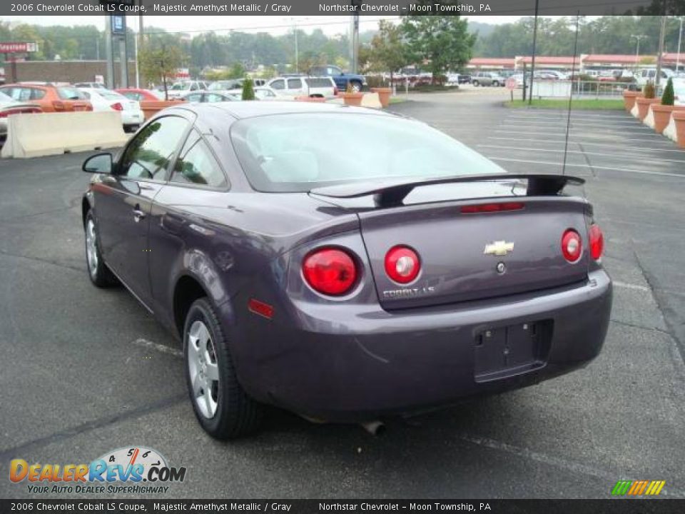 2006 Chevrolet Cobalt LS Coupe Majestic Amethyst Metallic / Gray Photo #5