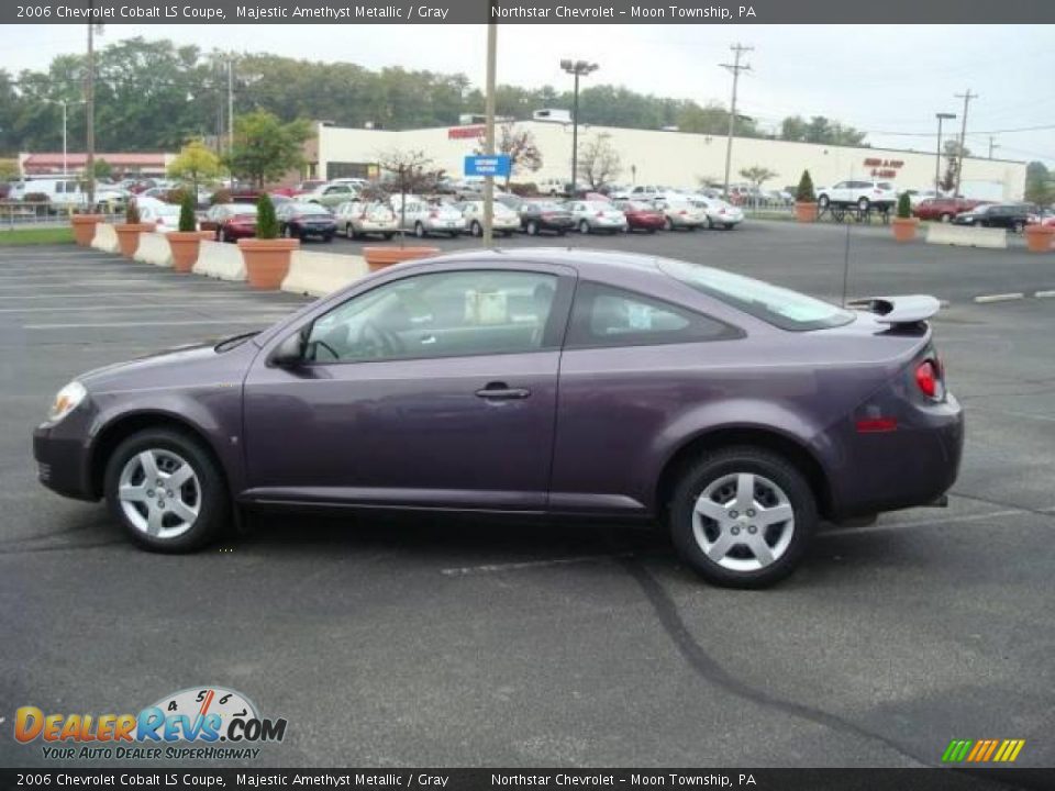 2006 Chevrolet Cobalt LS Coupe Majestic Amethyst Metallic / Gray Photo #6