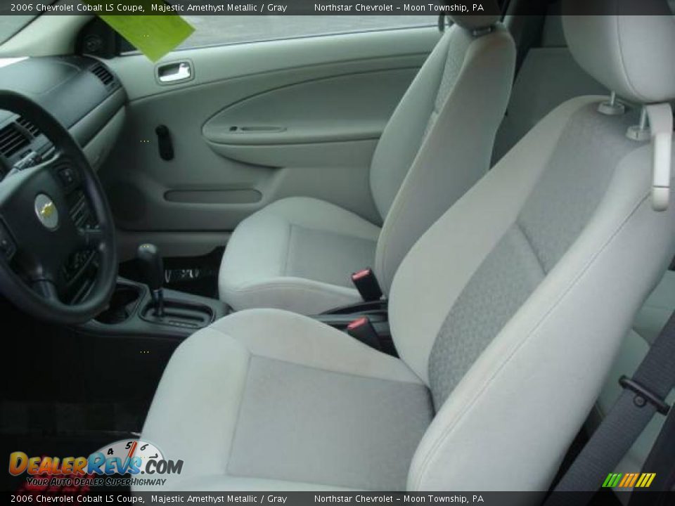2006 Chevrolet Cobalt LS Coupe Majestic Amethyst Metallic / Gray Photo #10