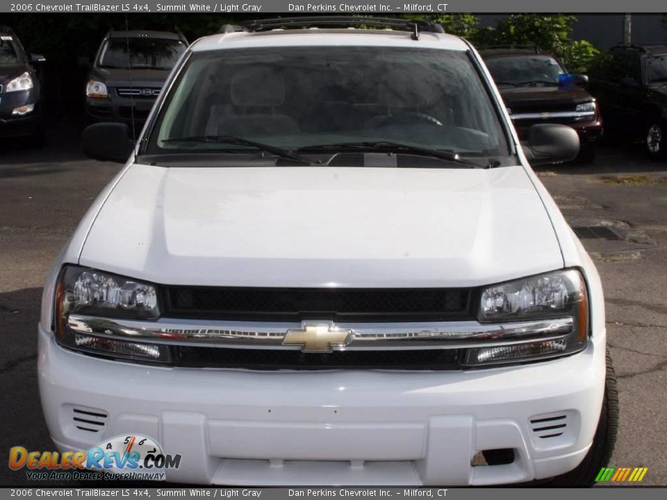 2006 Chevrolet TrailBlazer LS 4x4 Summit White / Light Gray Photo #2