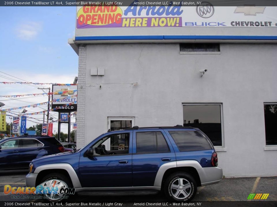 2006 Chevrolet TrailBlazer LT 4x4 Superior Blue Metallic / Light Gray Photo #3