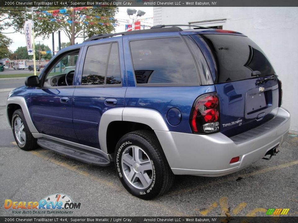 2006 Chevrolet TrailBlazer LT 4x4 Superior Blue Metallic / Light Gray Photo #4