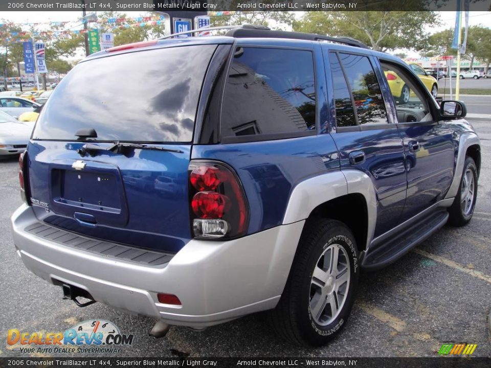 2006 Chevrolet TrailBlazer LT 4x4 Superior Blue Metallic / Light Gray Photo #6