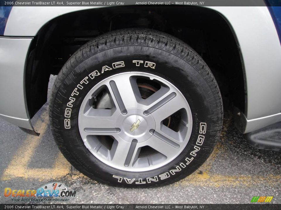 2006 Chevrolet TrailBlazer LT 4x4 Superior Blue Metallic / Light Gray Photo #7