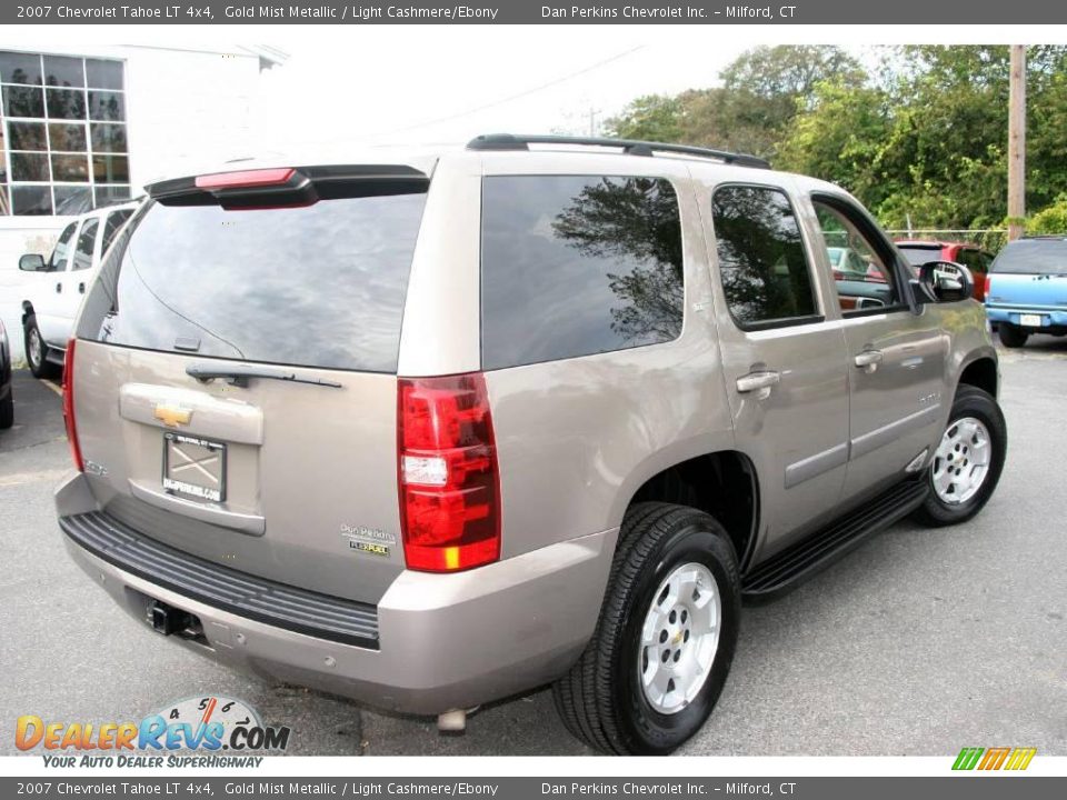 2007 Chevrolet Tahoe LT 4x4 Gold Mist Metallic / Light Cashmere/Ebony Photo #5