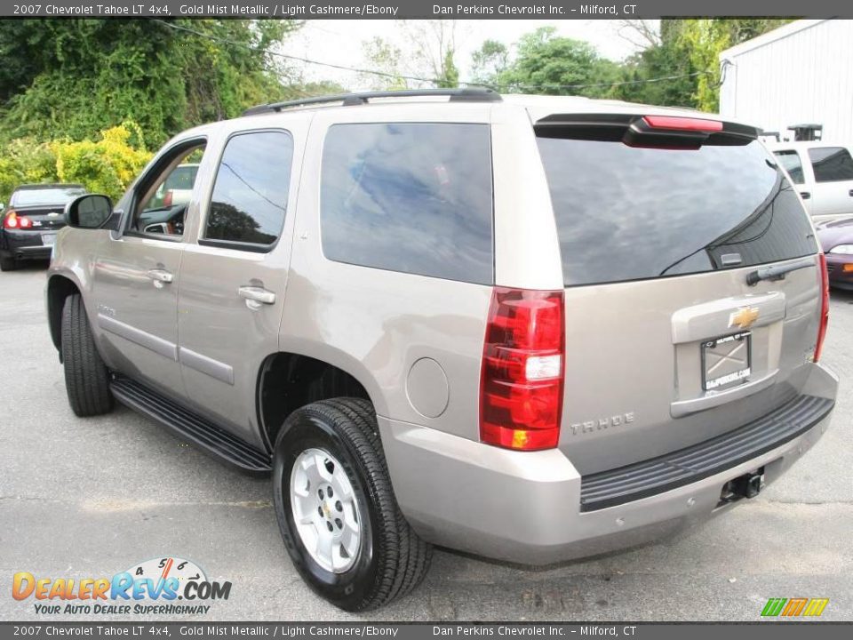 2007 Chevrolet Tahoe LT 4x4 Gold Mist Metallic / Light Cashmere/Ebony Photo #8