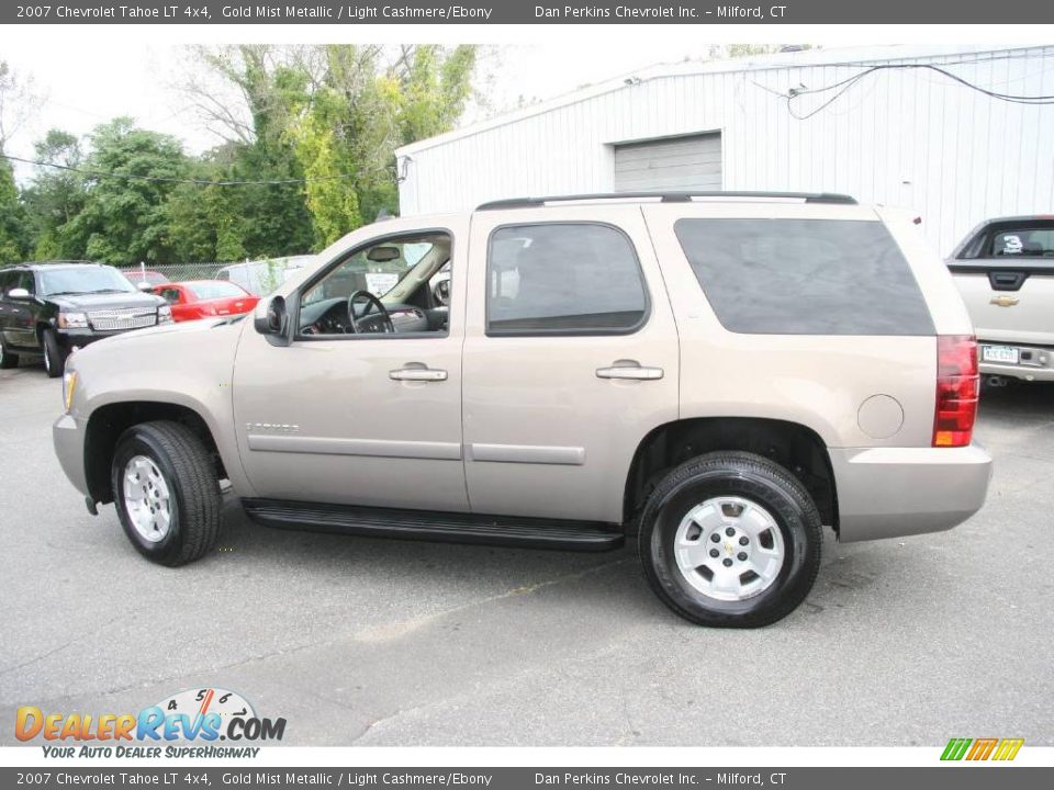 2007 Chevrolet Tahoe LT 4x4 Gold Mist Metallic / Light Cashmere/Ebony Photo #9