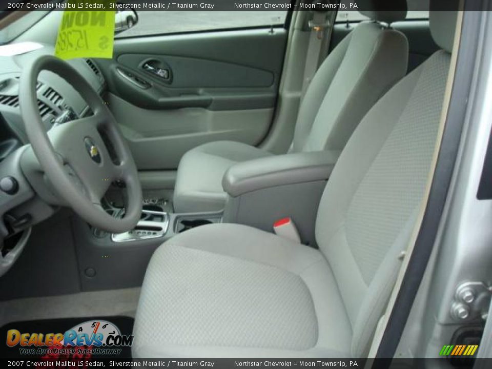 2007 Chevrolet Malibu LS Sedan Silverstone Metallic / Titanium Gray Photo #10