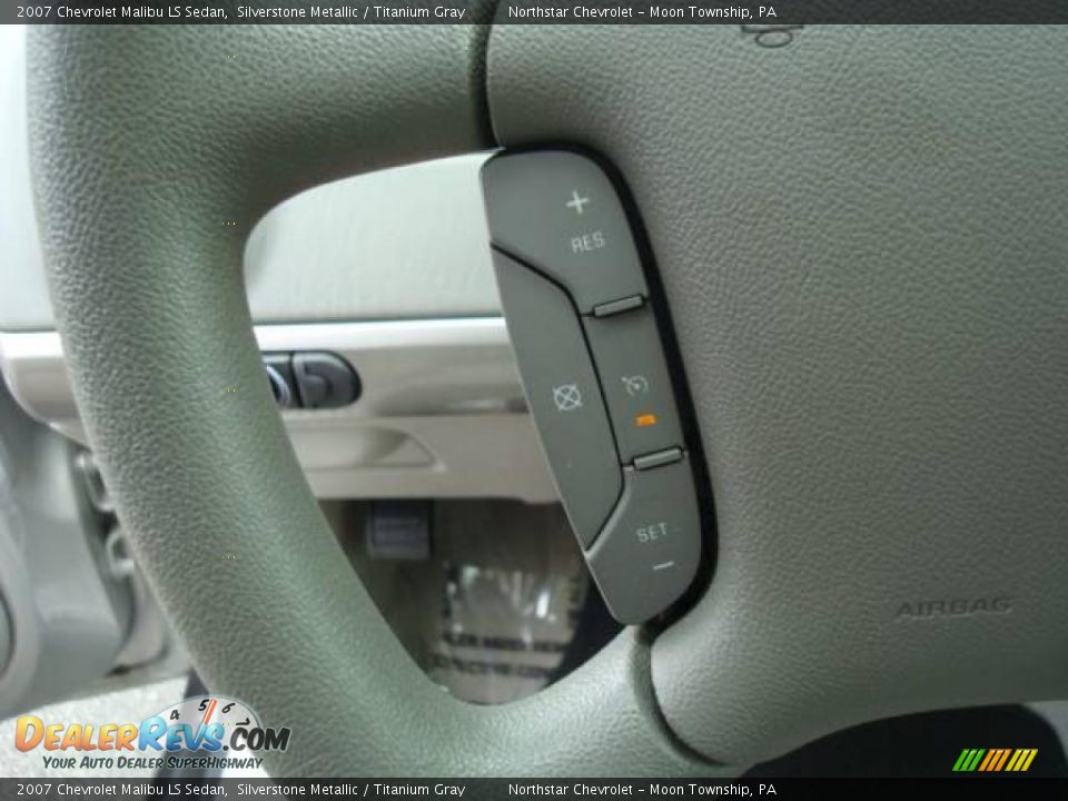 2007 Chevrolet Malibu LS Sedan Silverstone Metallic / Titanium Gray Photo #16