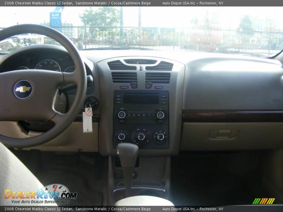 2008 Chevrolet Malibu Classic LS Sedan Sandstone Metallic / Cocoa/Cashmere Beige Photo #9