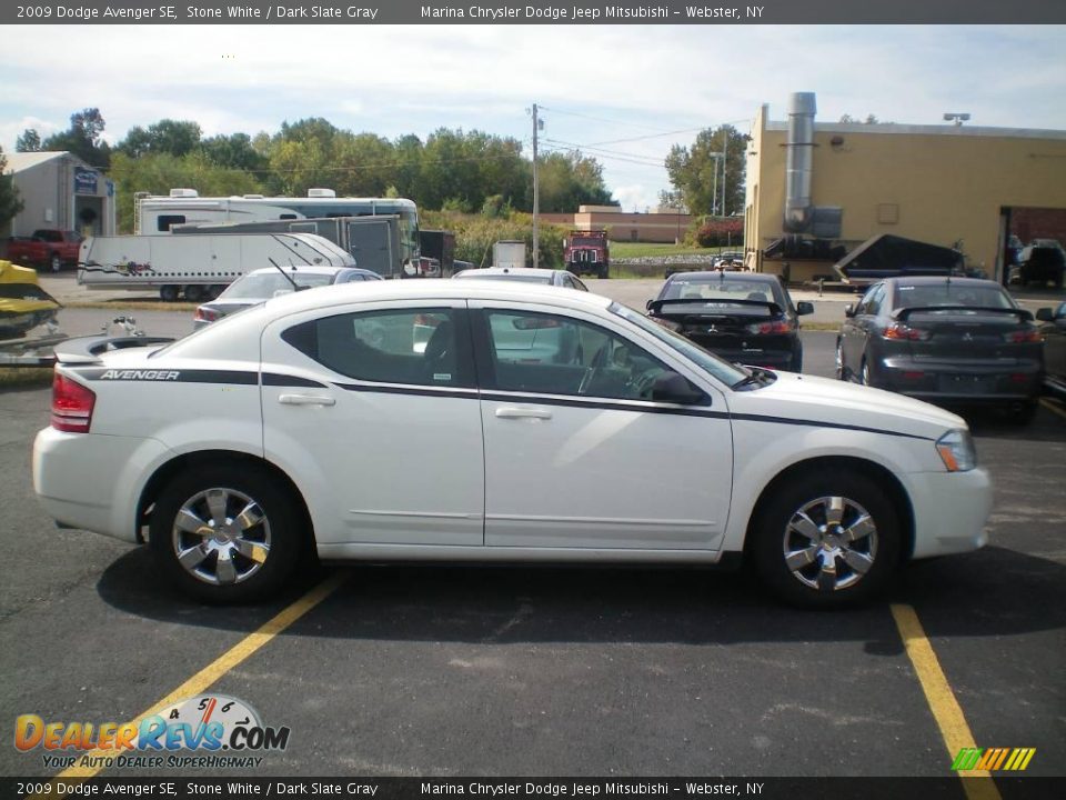 2009 Dodge Avenger SE Stone White / Dark Slate Gray Photo #10