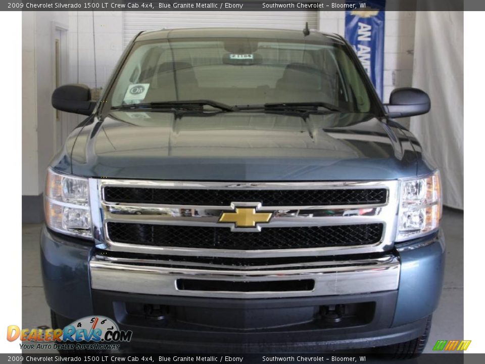 2009 Chevrolet Silverado 1500 LT Crew Cab 4x4 Blue Granite Metallic / Ebony Photo #2