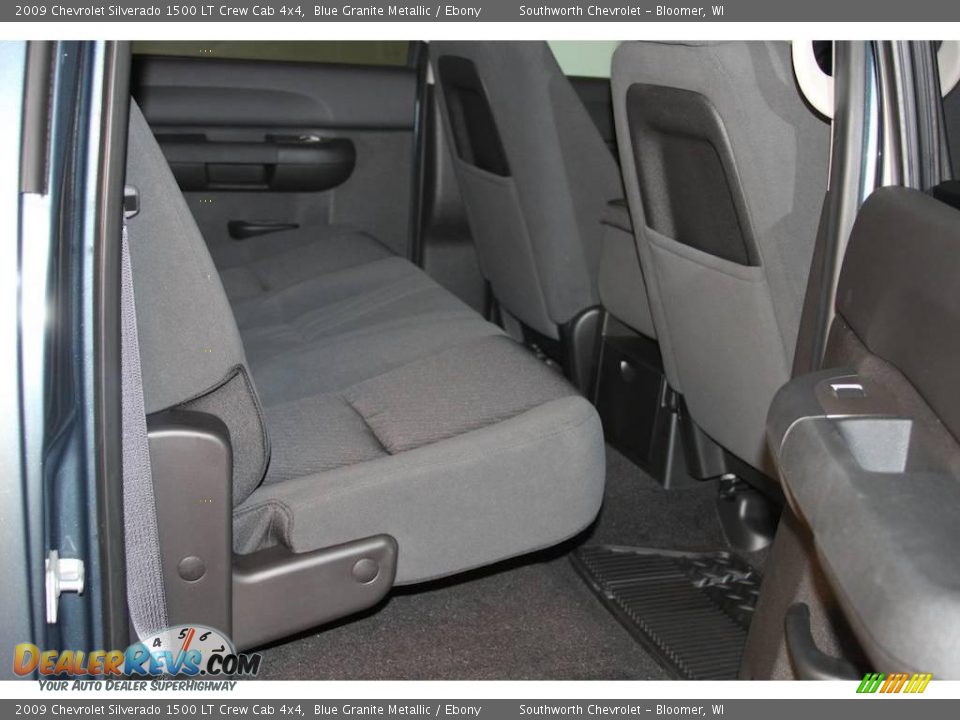 2009 Chevrolet Silverado 1500 LT Crew Cab 4x4 Blue Granite Metallic / Ebony Photo #5