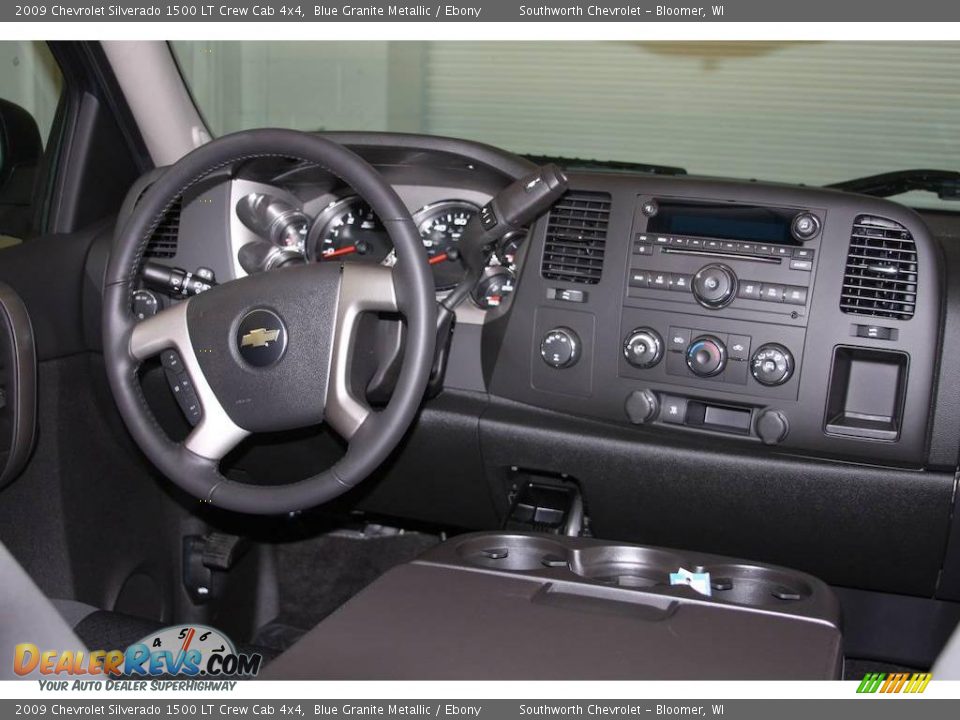 2009 Chevrolet Silverado 1500 LT Crew Cab 4x4 Blue Granite Metallic / Ebony Photo #6
