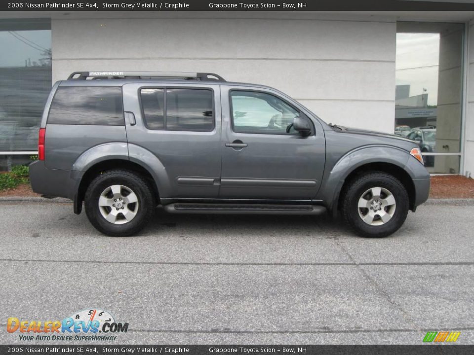 2006 Nissan Pathfinder SE 4x4 Storm Grey Metallic / Graphite Photo #2